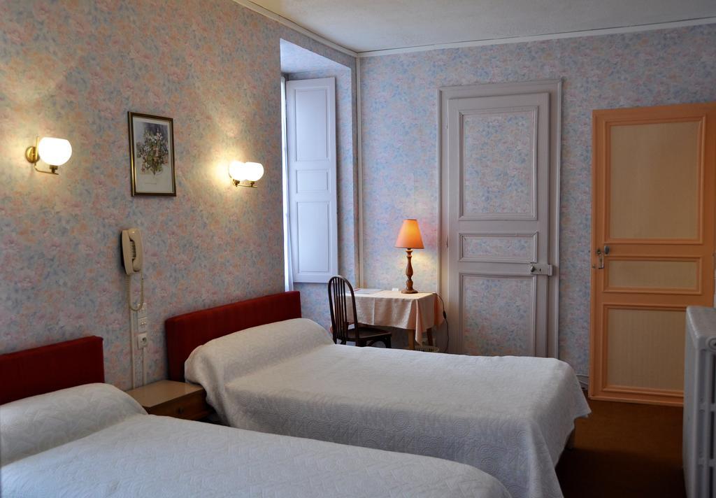 Hotel Des Eaux-Bonnes Zimmer foto
